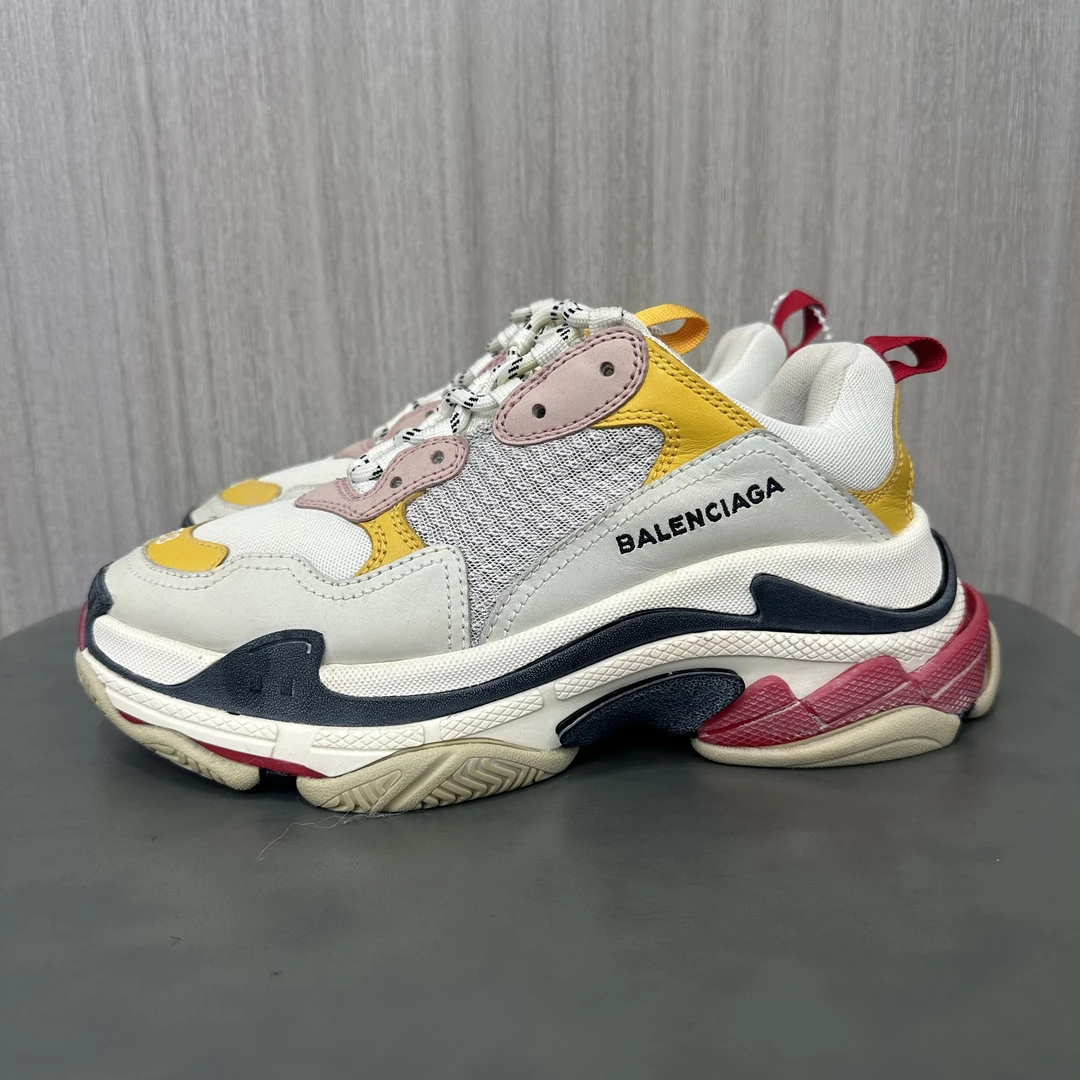 95新 Balenciaga/巴黎世家 38码 Triple S 白粉 老爹鞋