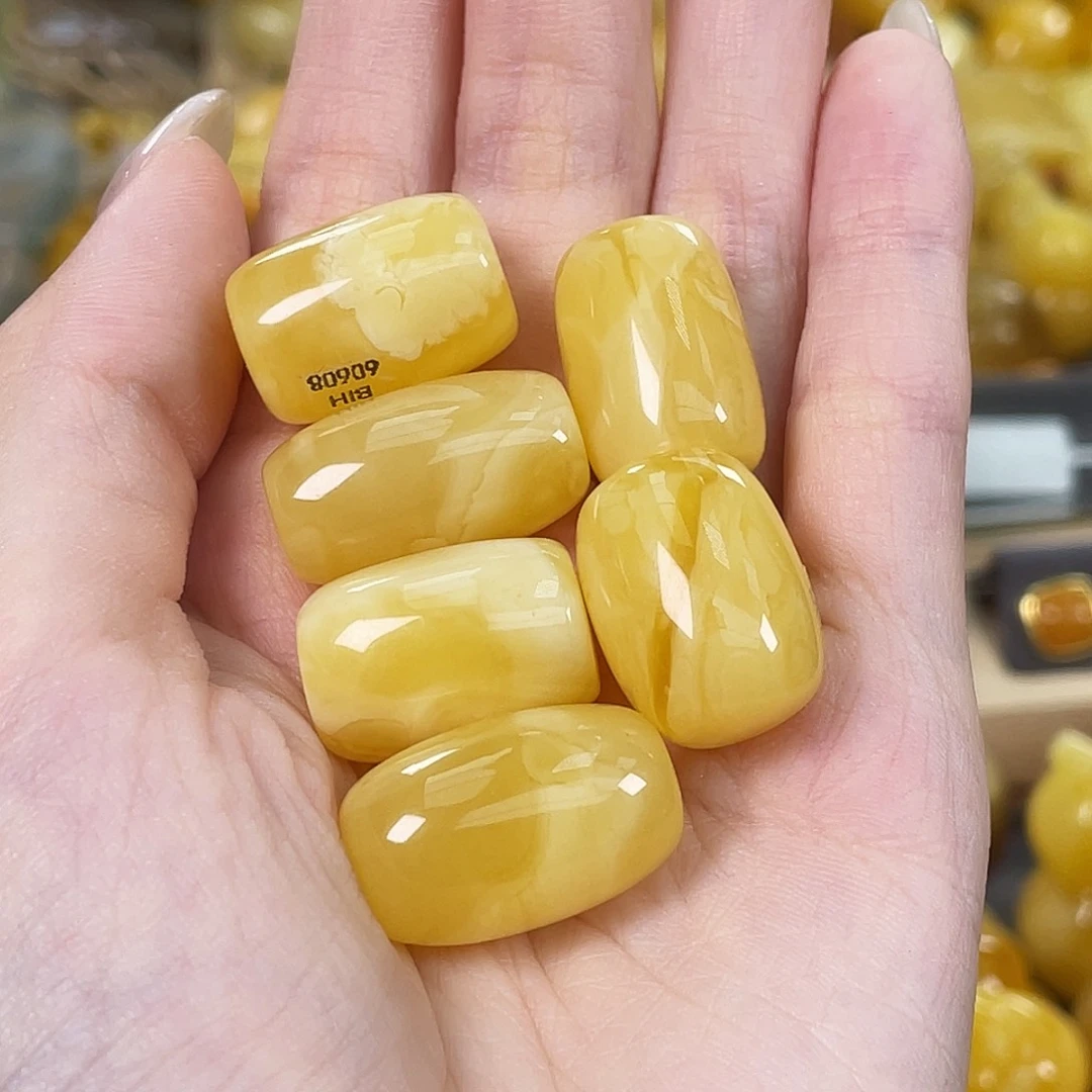 未镶嵌琥珀珠宝奇石琥珀蜜蜡J15多样性发其一