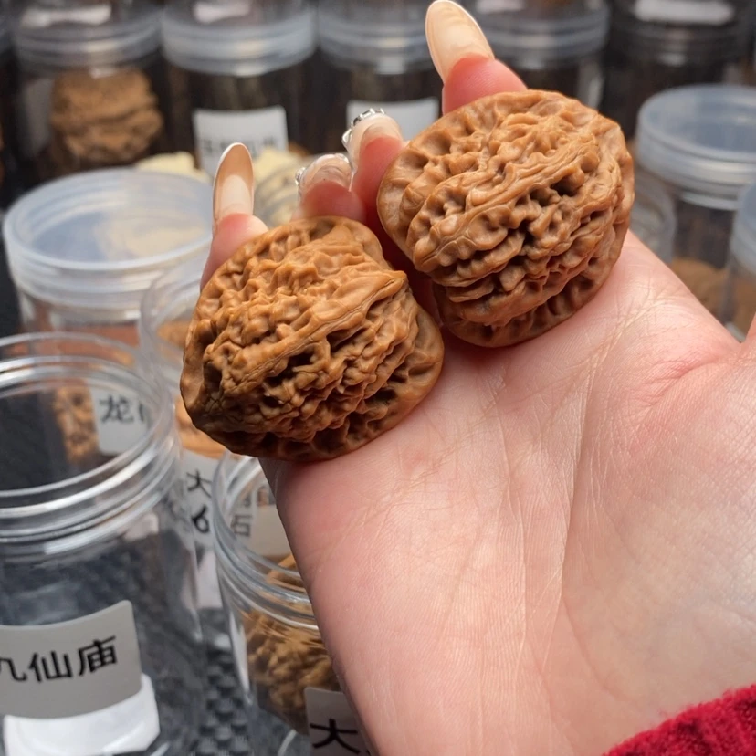 【闪购商品】核桃手串/手链空**师虎头