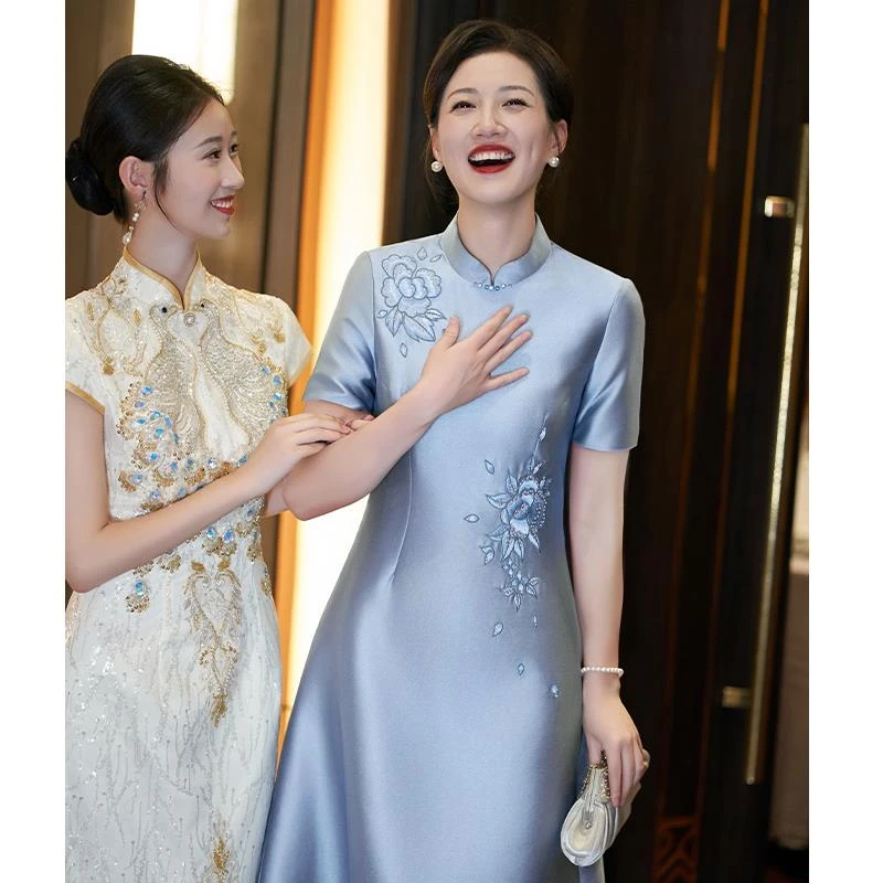 -高贵妈妈结婚礼服2025新款旗袍订婚喜服年轻喜婆婆高端婚宴装婚*