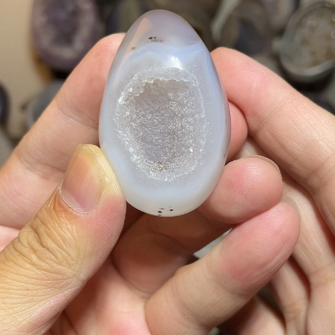 未镶嵌水晶大型摆件（非配饰）