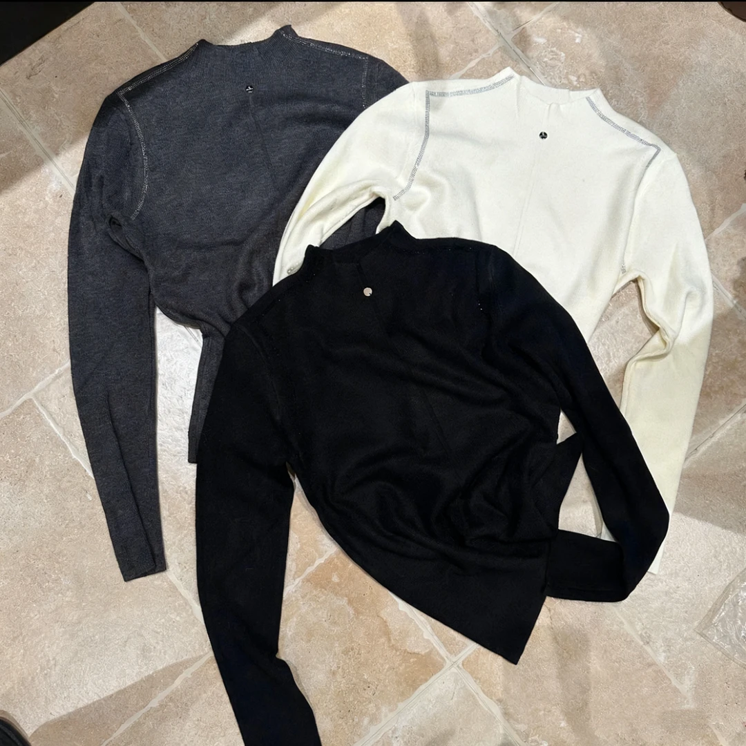 韩版圆领细闪小钻针织衫女冬季新款加厚时尚女士百搭纯色套头上衣