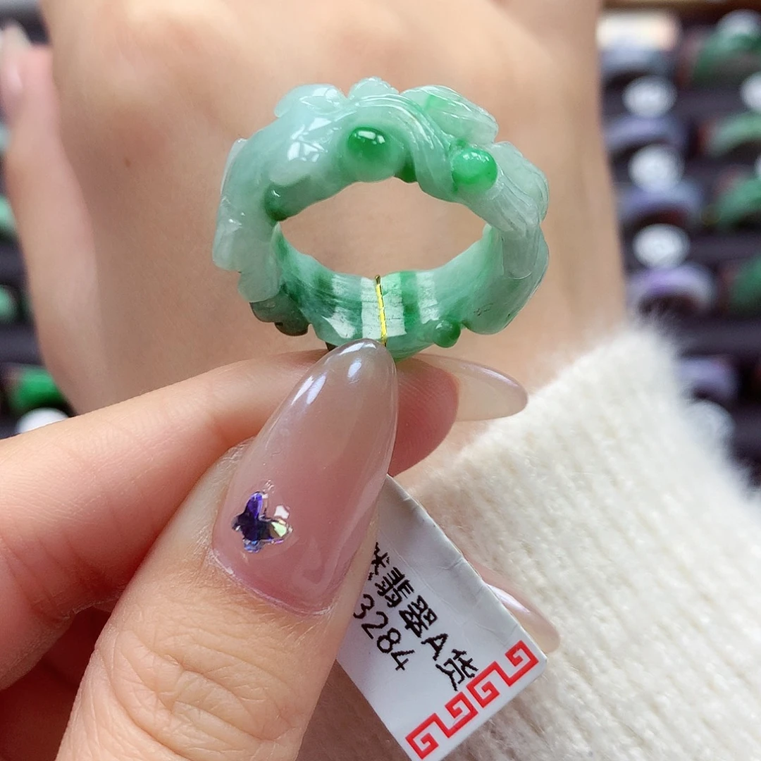 翡翠戒指未镶嵌17号圈九尾灵狐