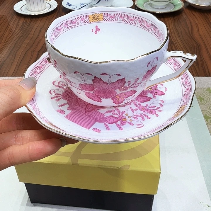 瓷片杯子杯子杯子水杯杯子水杯