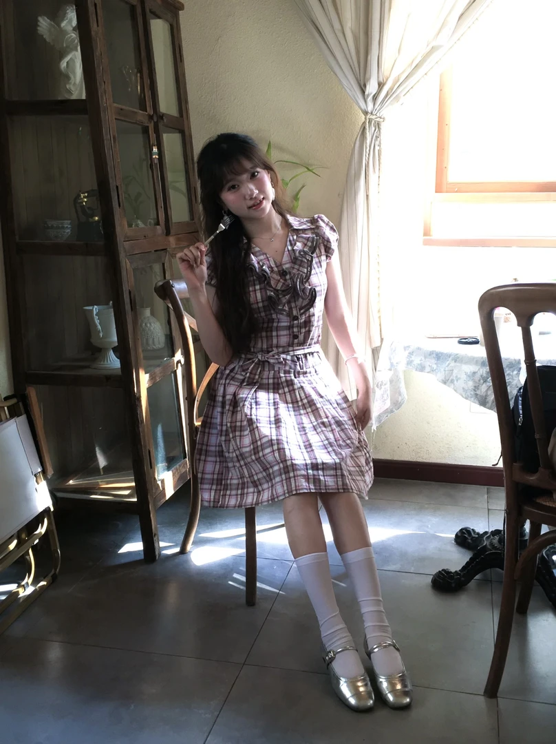 靠海自制古早味粉格裙二团（48h内可退换 售完不补）