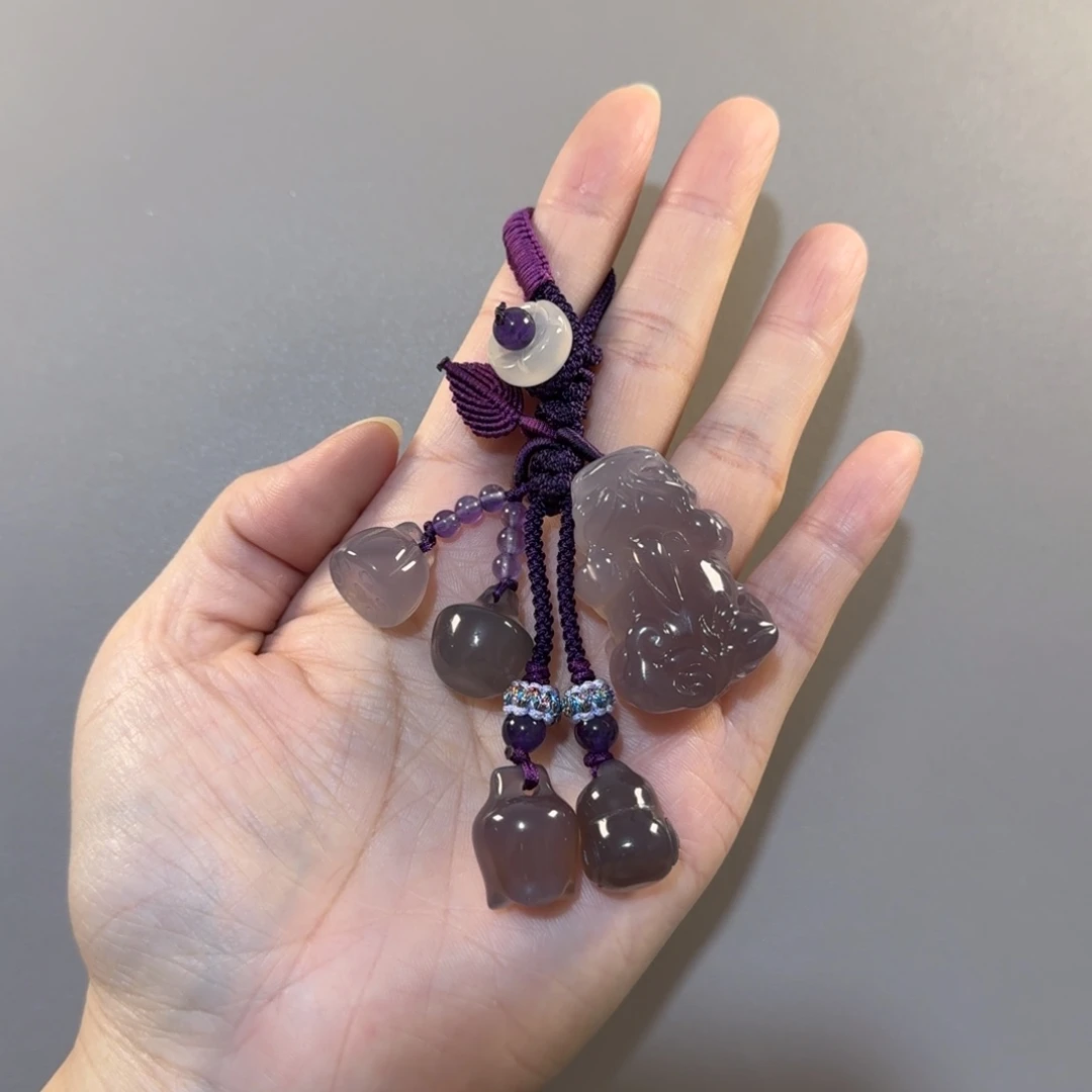 用***j玛瑙/玉髓未镶嵌钥匙挂件