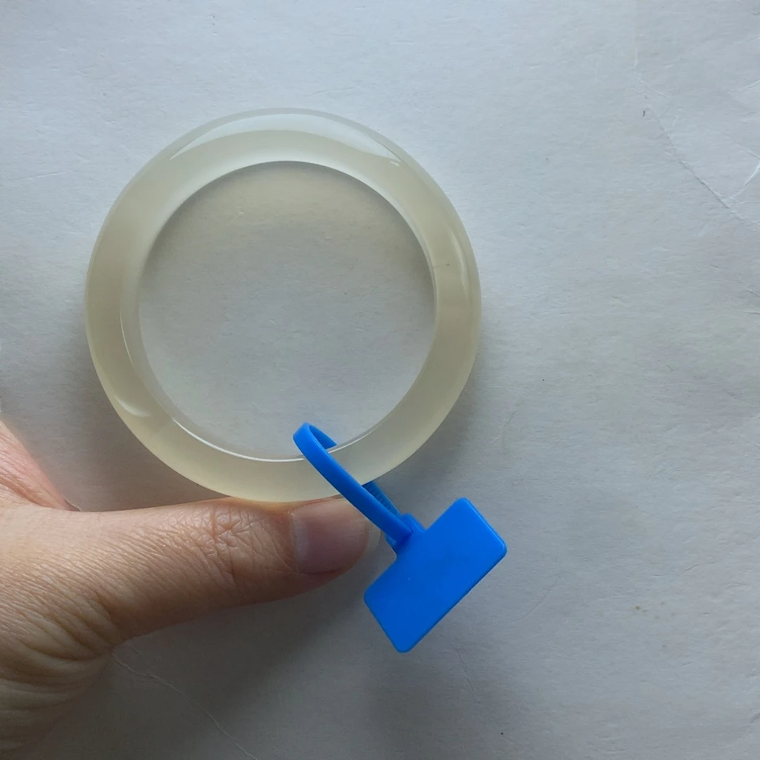 玛瑙/玉髓手镯未镶嵌没*脑53.7