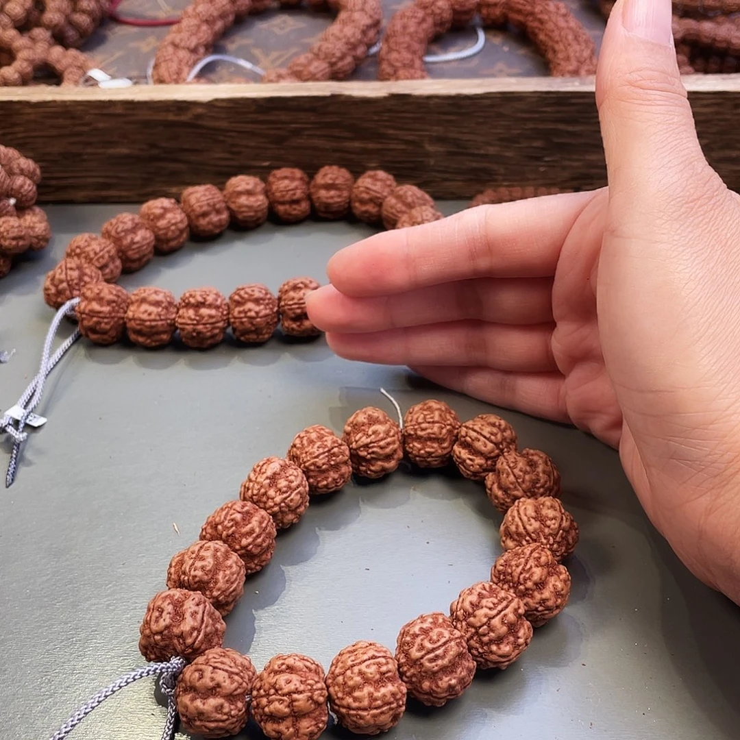 ***手串金刚菩提绝情梅花18➕单圈