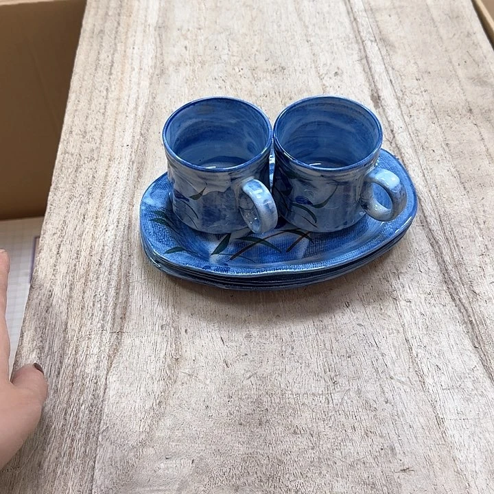 瓷片V***i噗哈哈哈哈哈哈哈哈哈我