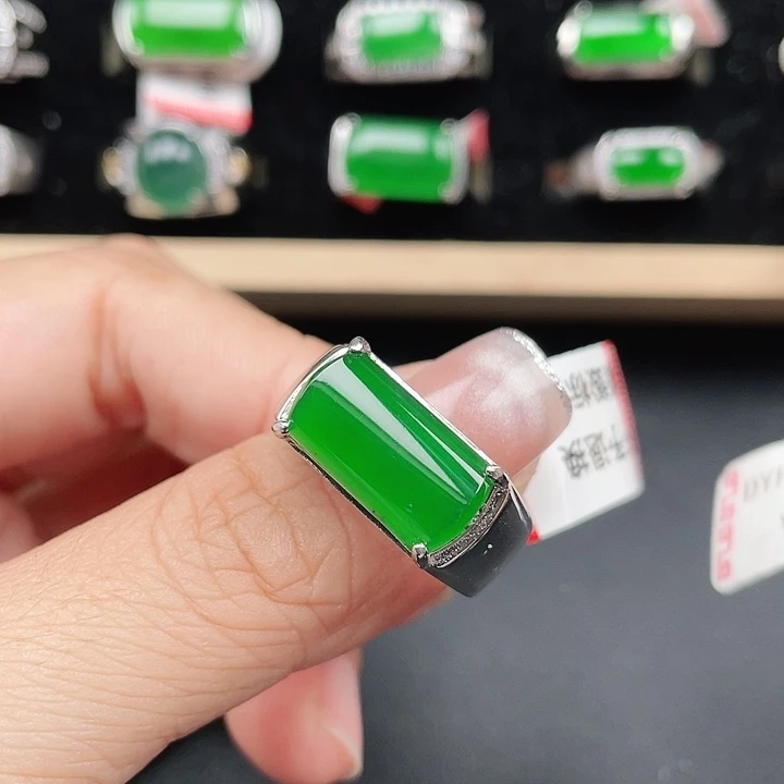 翡翠银S925镶嵌戒指编号4060没运费险