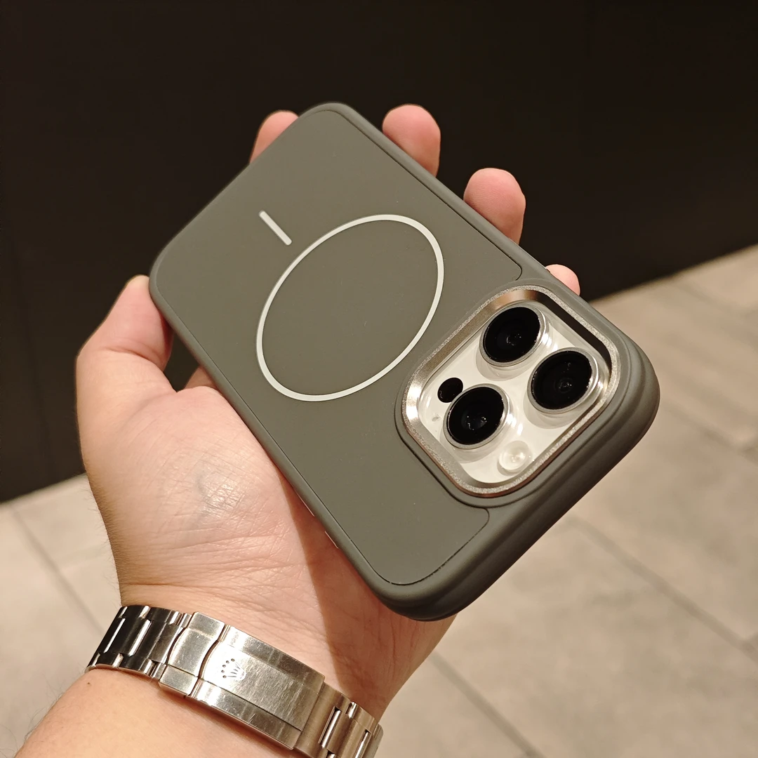 手机壳适用苹果16promax软边iPhone15硬壳磁吸14防摔13简约12大孔