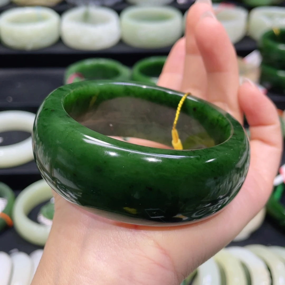 未镶嵌手镯和田玉19