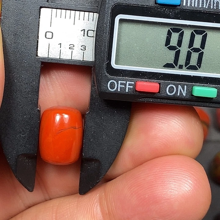 南红玛瑙未镶嵌挂件