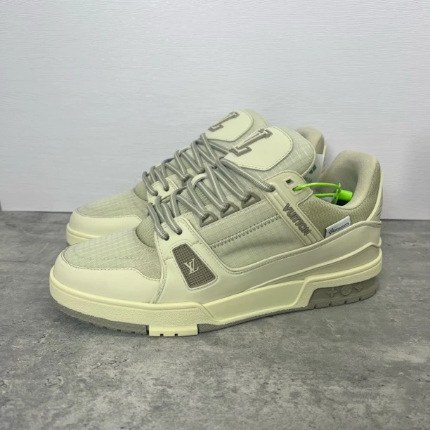 99新 LouisVuitton/路易威登 米色SKI滑雪系列吹那/trainer/奢鞋/