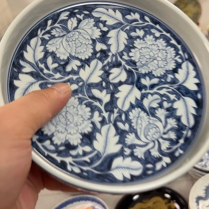 瓷片青花国色天香大胡乘景德镇