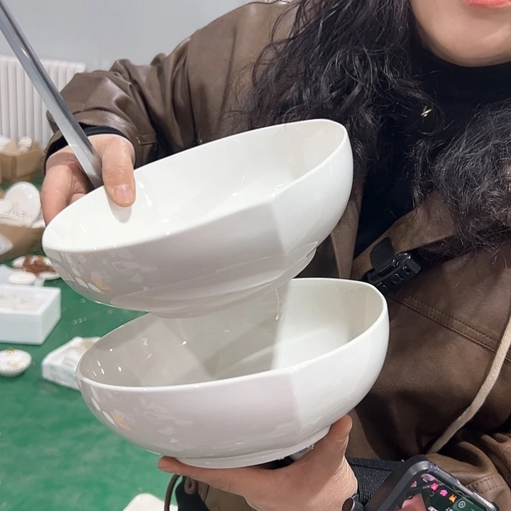 新骨瓷8英寸4只装方碗