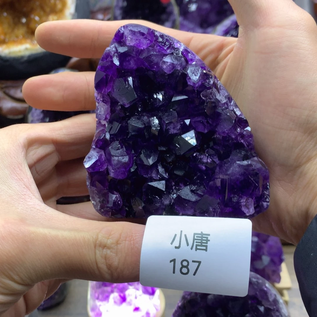 紫晶大型摆件（非配饰）未镶嵌