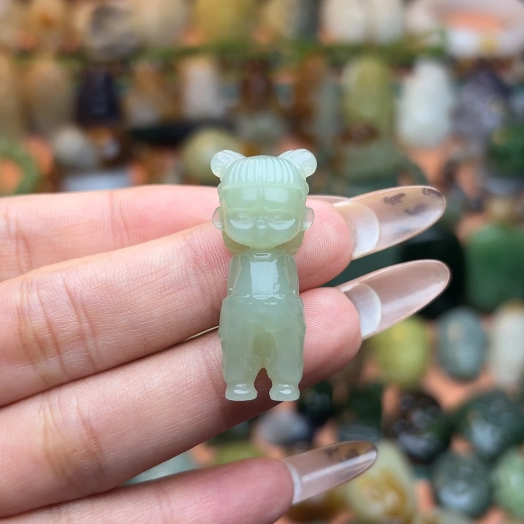 雪***使和田玉未镶嵌颈饰