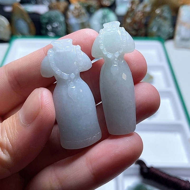 翡翠未镶嵌颈饰翡翠a货