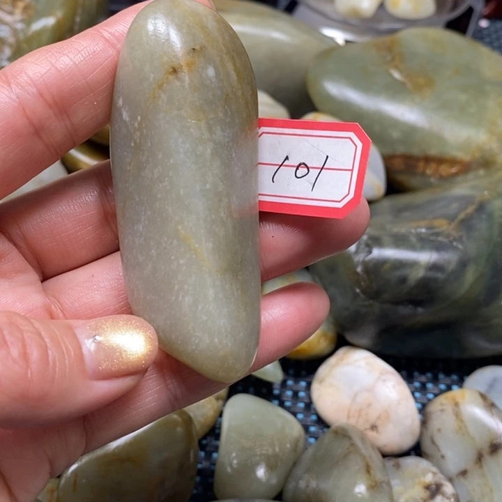 未镶嵌和田玉把件101