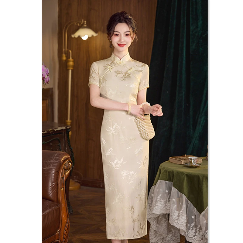 素雅中式长款圆襟短袖旗袍2025春新款复古国风改良新中式宴会旗袍