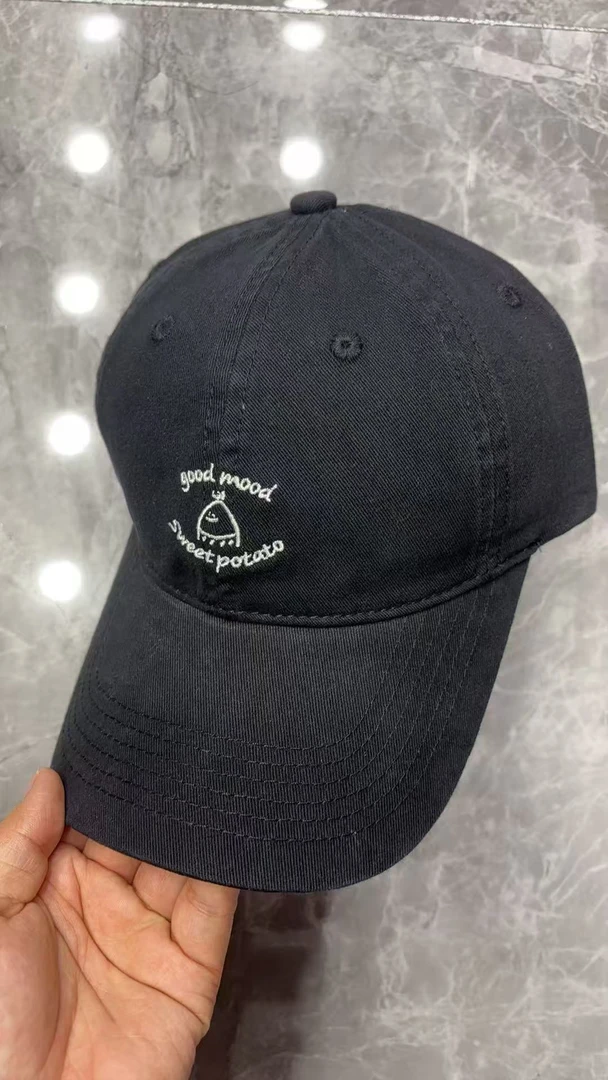 【瑶瑶】红薯刺绣卡通标鸭舌帽