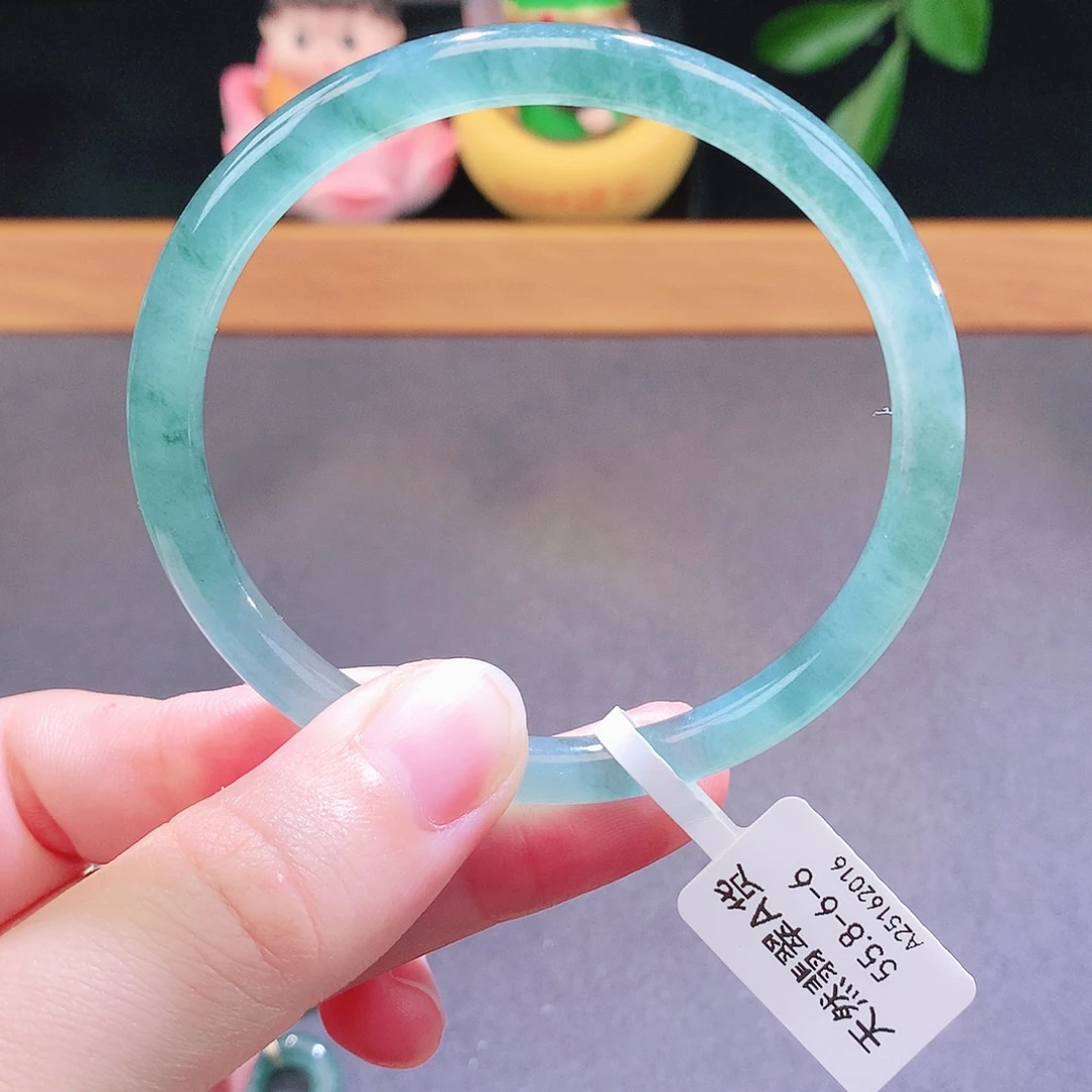 翡翠未镶嵌手镯天然翡翠