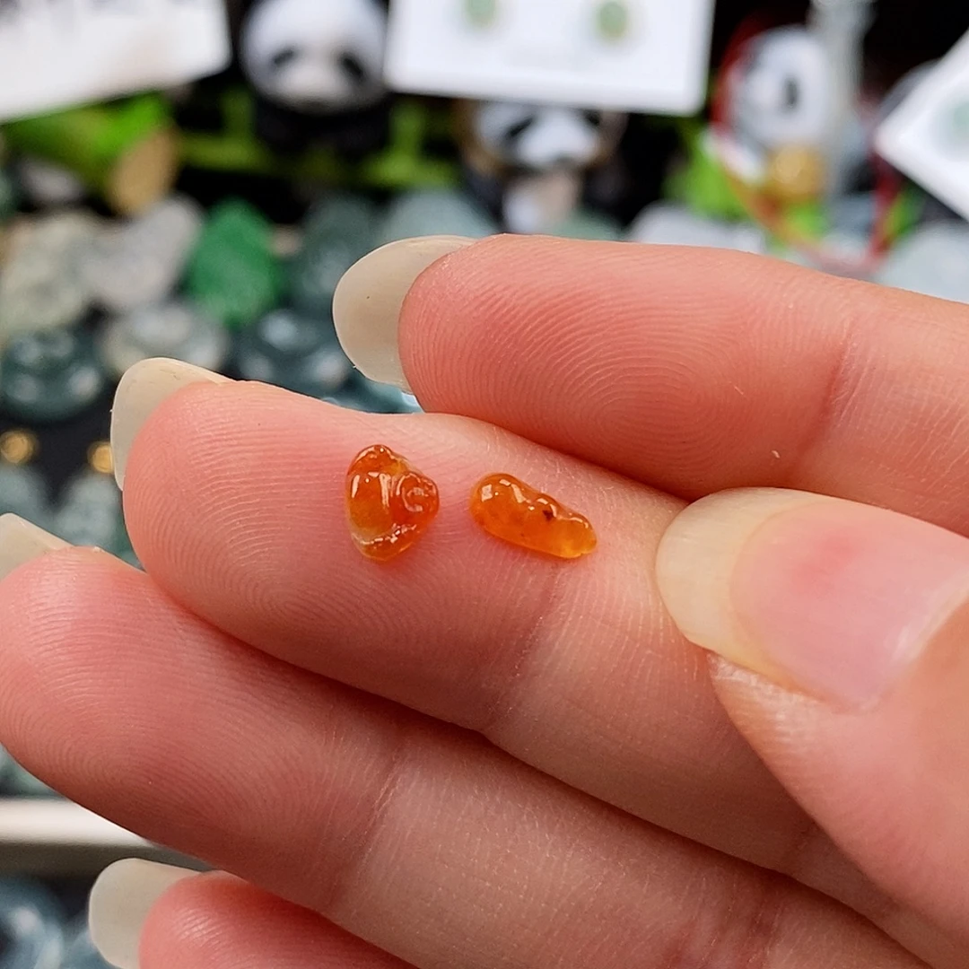 翡翠未镶嵌颈饰冰种小豆子小佛公