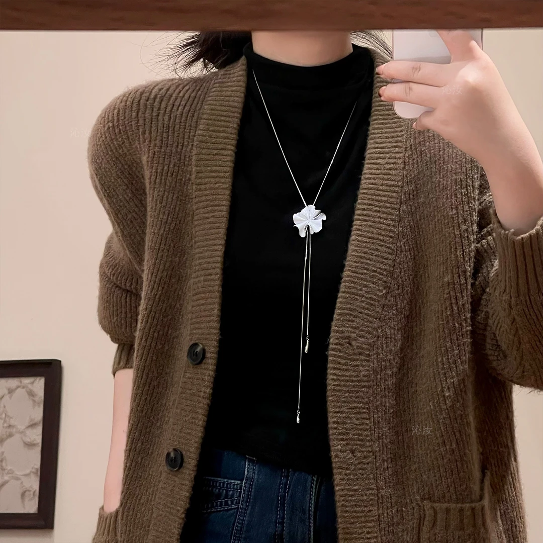 【沁汝饰品】FQ867银色花朵抽拉毛衣链简约项链百搭轻奢