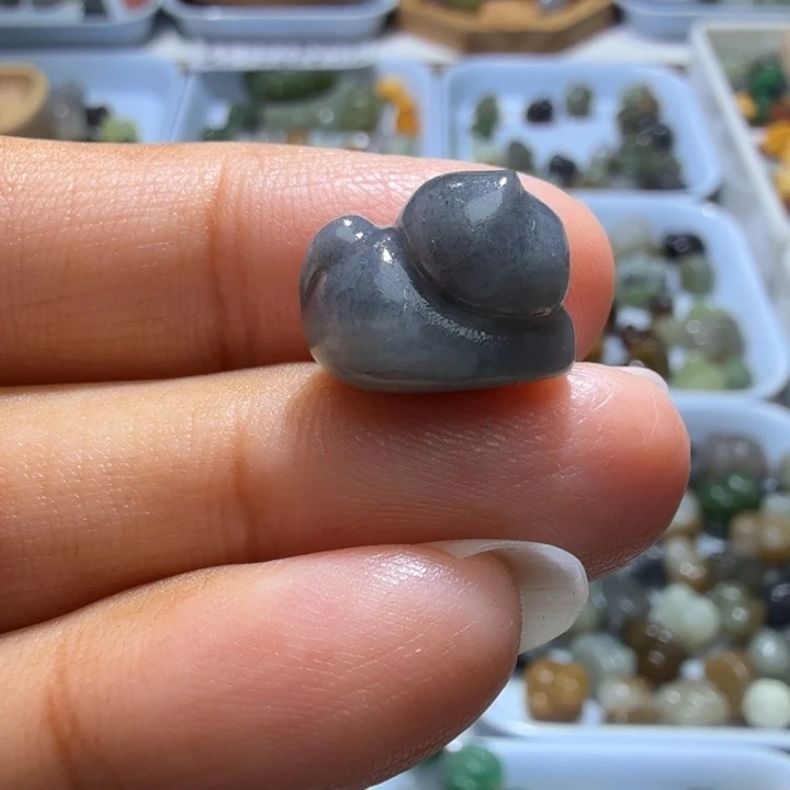 未镶嵌和田玉珠宝半成品