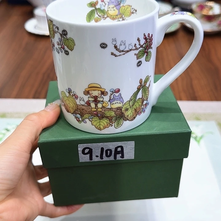 瓷片茶杯茶杯茶壶茶杯茶壶茶杯