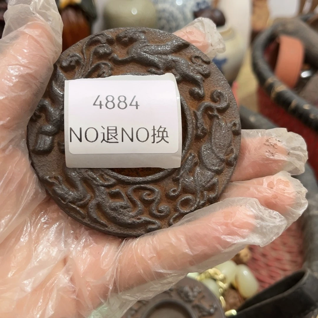 安***哥老挝石4884号工艺品