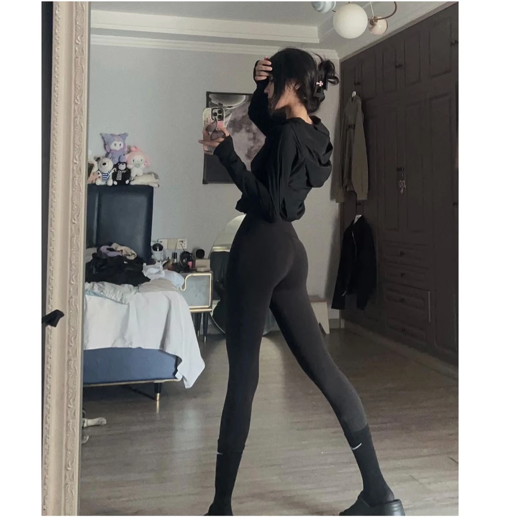 D25036裸感瑜伽九分裤高腰提臀带口袋紧身运动裤弹力收腹健身裤女