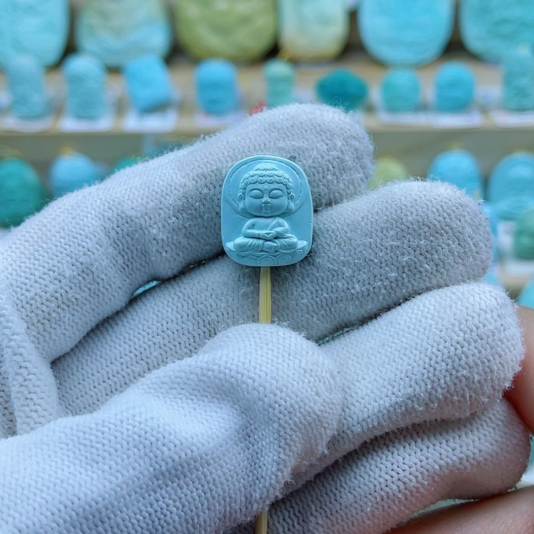 绿松石未镶嵌珠宝奇石