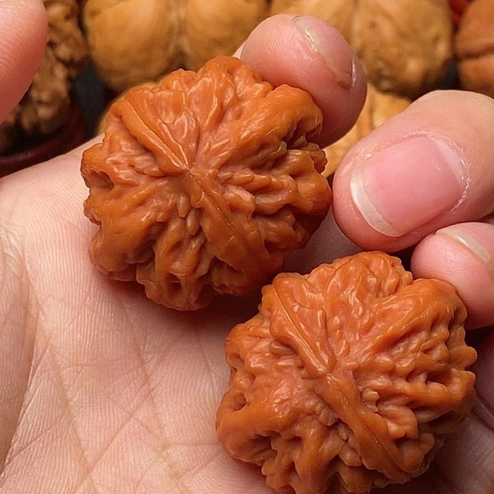 吊坠文玩核桃京八棱