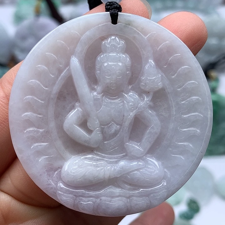 翡翠未镶嵌颈饰虚空藏福利