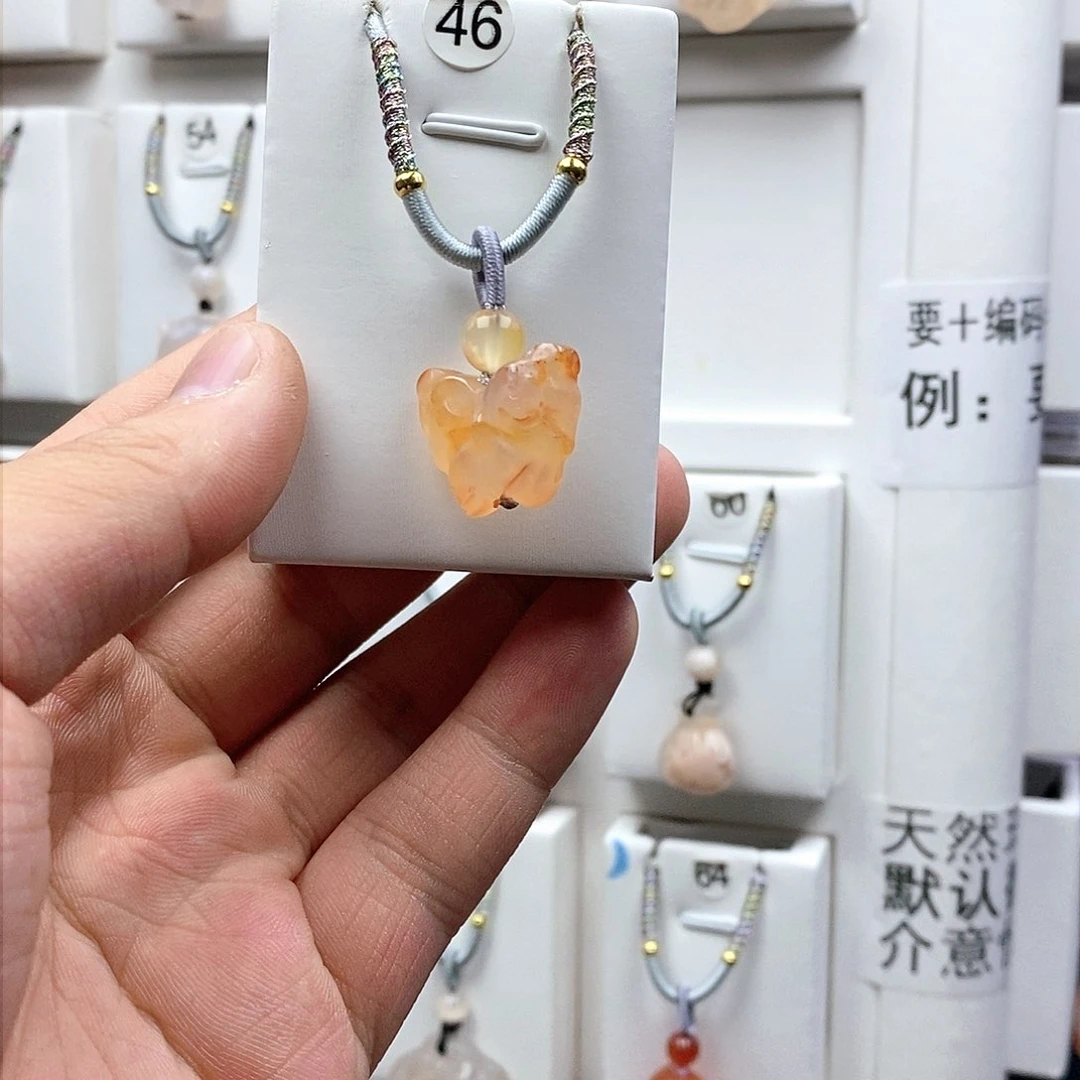 石英质玉吊坠(不含链)未镶嵌毛**子