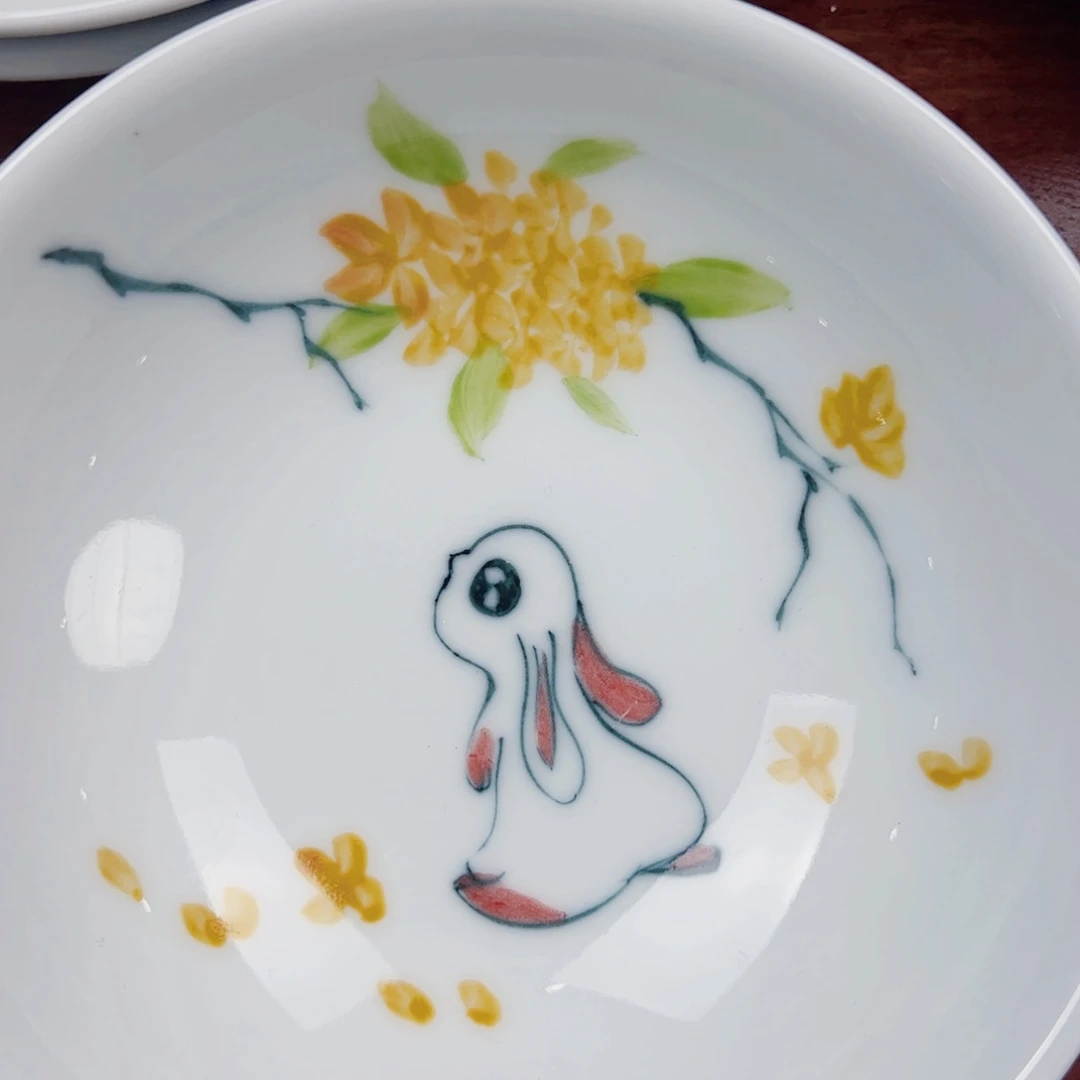 景德镇陶瓷手工手绘制作