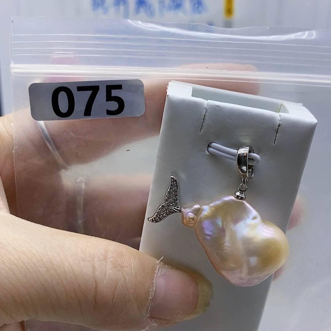 颈饰合金淡水珍珠