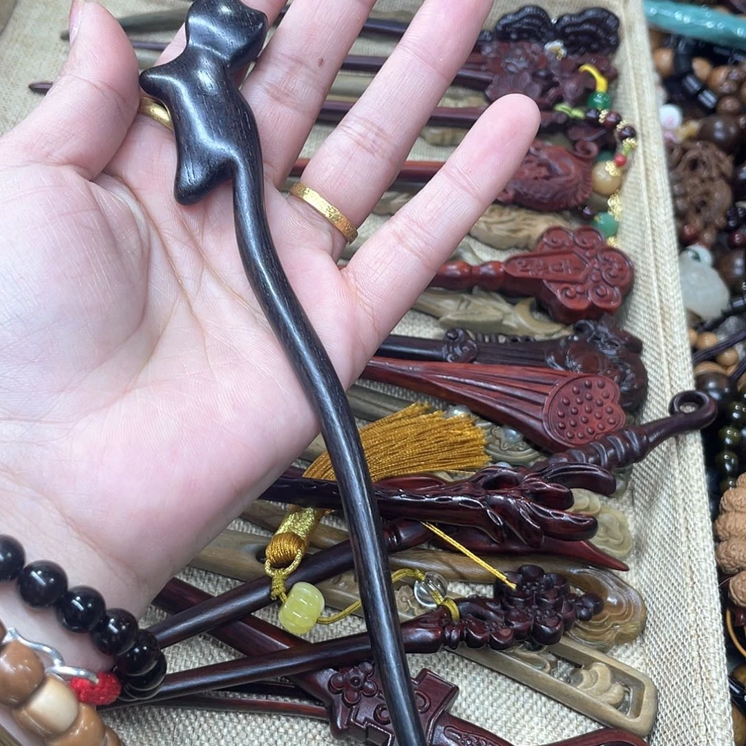 维腊木（绿檀）无事牌