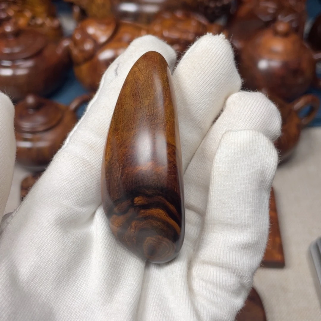 黄花梨/降香黄檀手把件