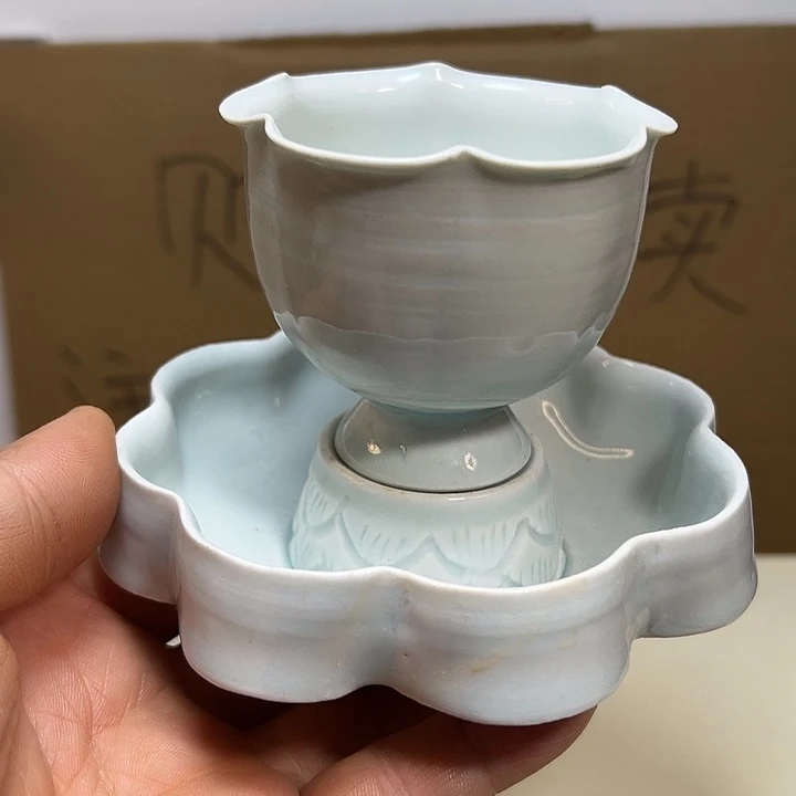 福建青白釉瓷器一件
