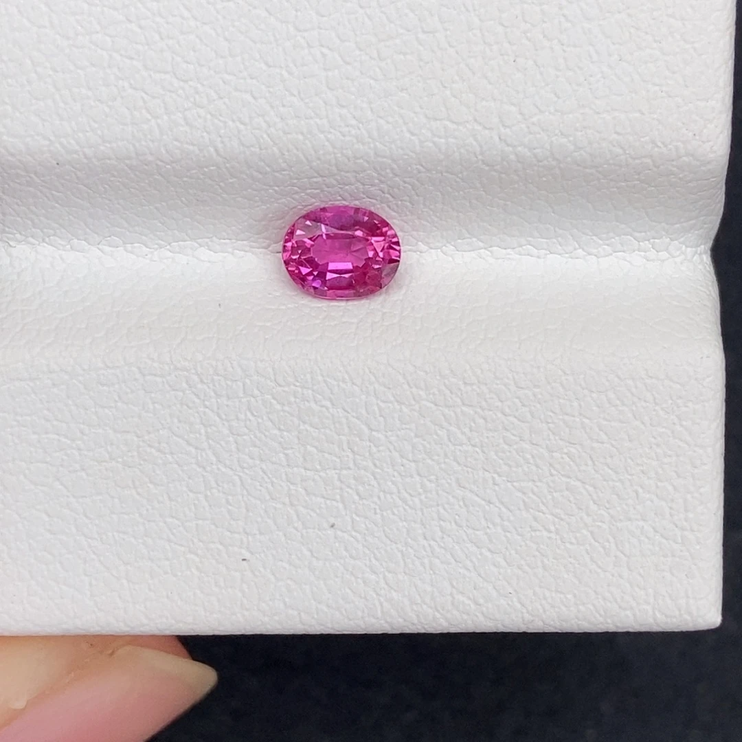 蓝宝石裸石0.43 ct