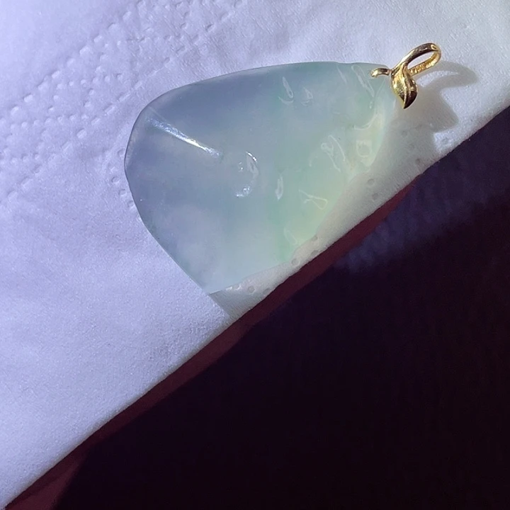 颈饰18K金镶嵌翡翠翡翠