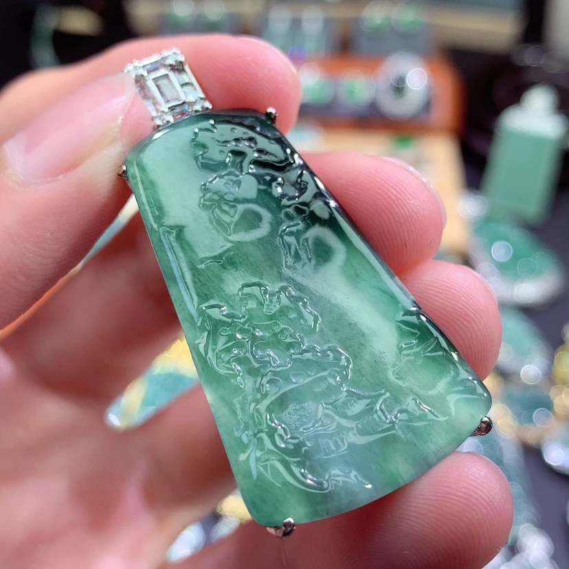 【闪购商品】翡翠颈饰未镶嵌挂件