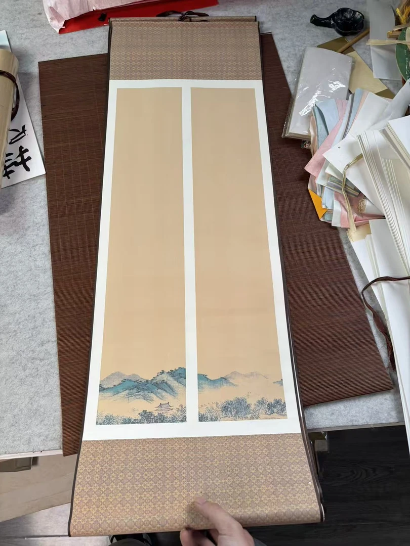（满10个包邮）微瑕四尺四开双排楹联千里江山宣纸挂轴书法创作佳品