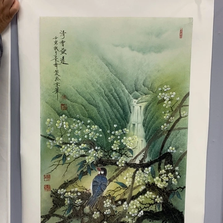 手绘作品等多种形式进行