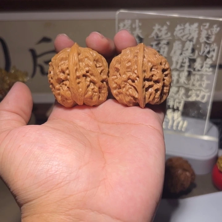 把件文玩核桃41.5原生树将军塌