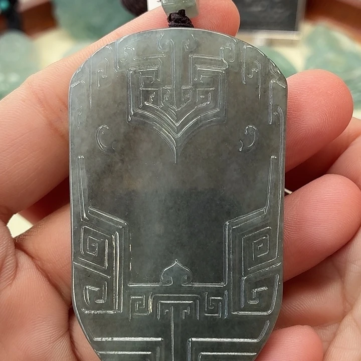 翡翠未镶嵌颈饰天然翡翠a货
