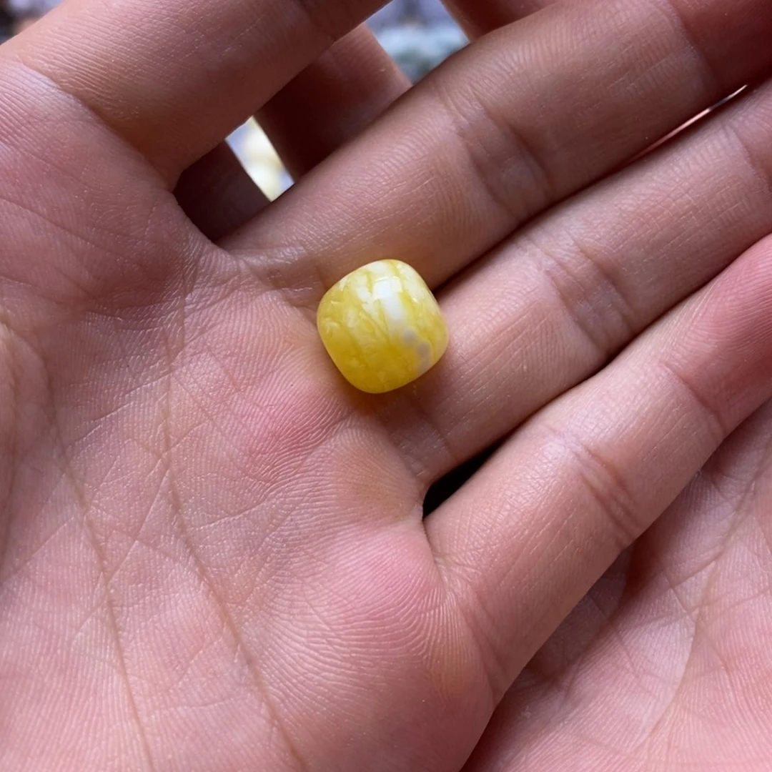 琥珀未镶嵌珠宝奇石12.4mm